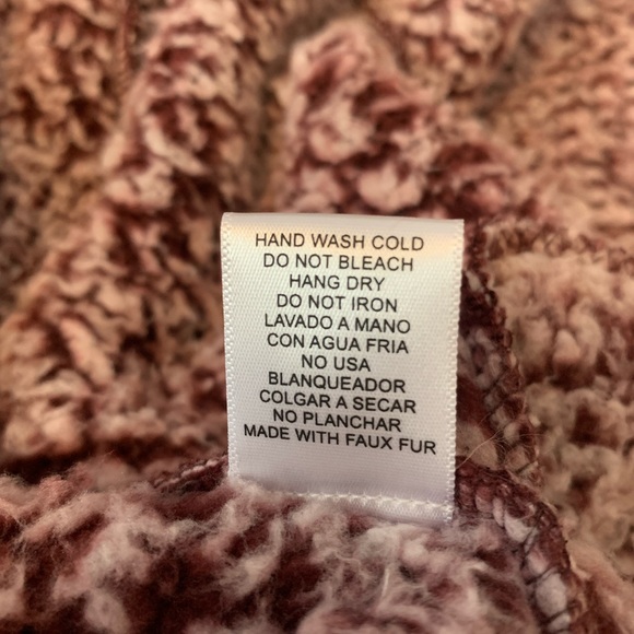 Sherpa Vest from LoveTree - Picture 4 of 7